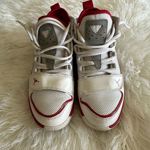 Jordan size 5Y - Picture 3 of 6